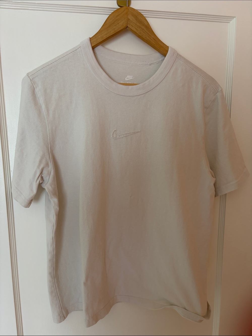 Nike Short Sleeve Crew T-Shirt in Light Beige